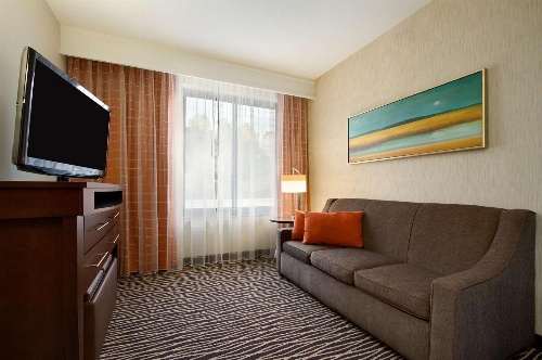 Embassy Suites By Hilton Fayetteville Fort Bragg image 3
